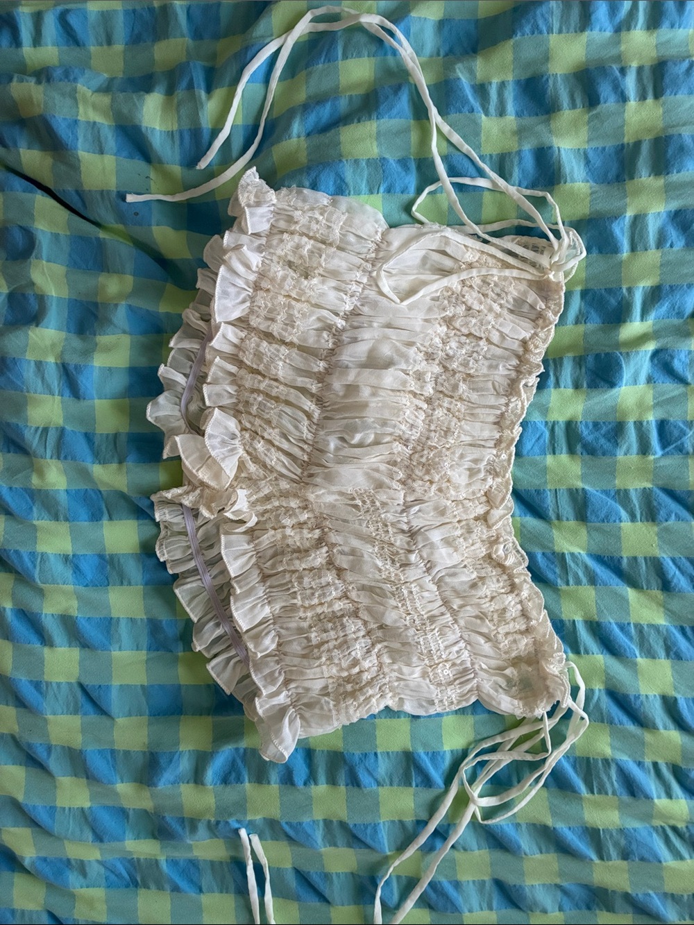 Women's Ruffle Smocked shorts - Cream